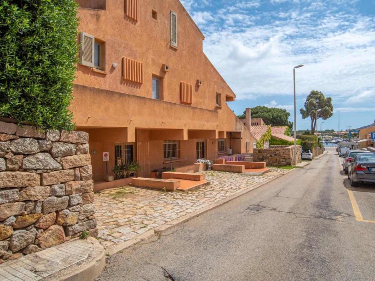 Apartment La Vigna Blu By Interhome Palau Bagian luar foto